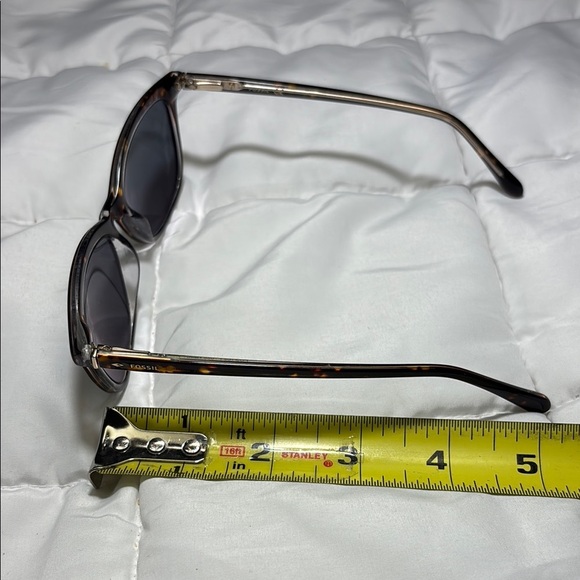 Fossil Tortoise Shell Sunglasses - Picture 6 of 10